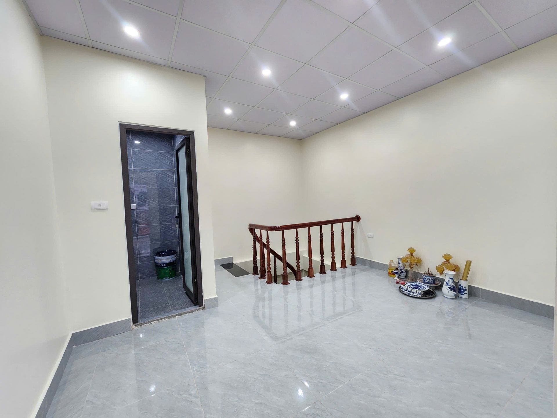 Bán nhà Nguyễn Đức Cảnh - diện tích 20m2 5 tầng - Ô tô nhỏ đỗ - giá 6,85 tỷ