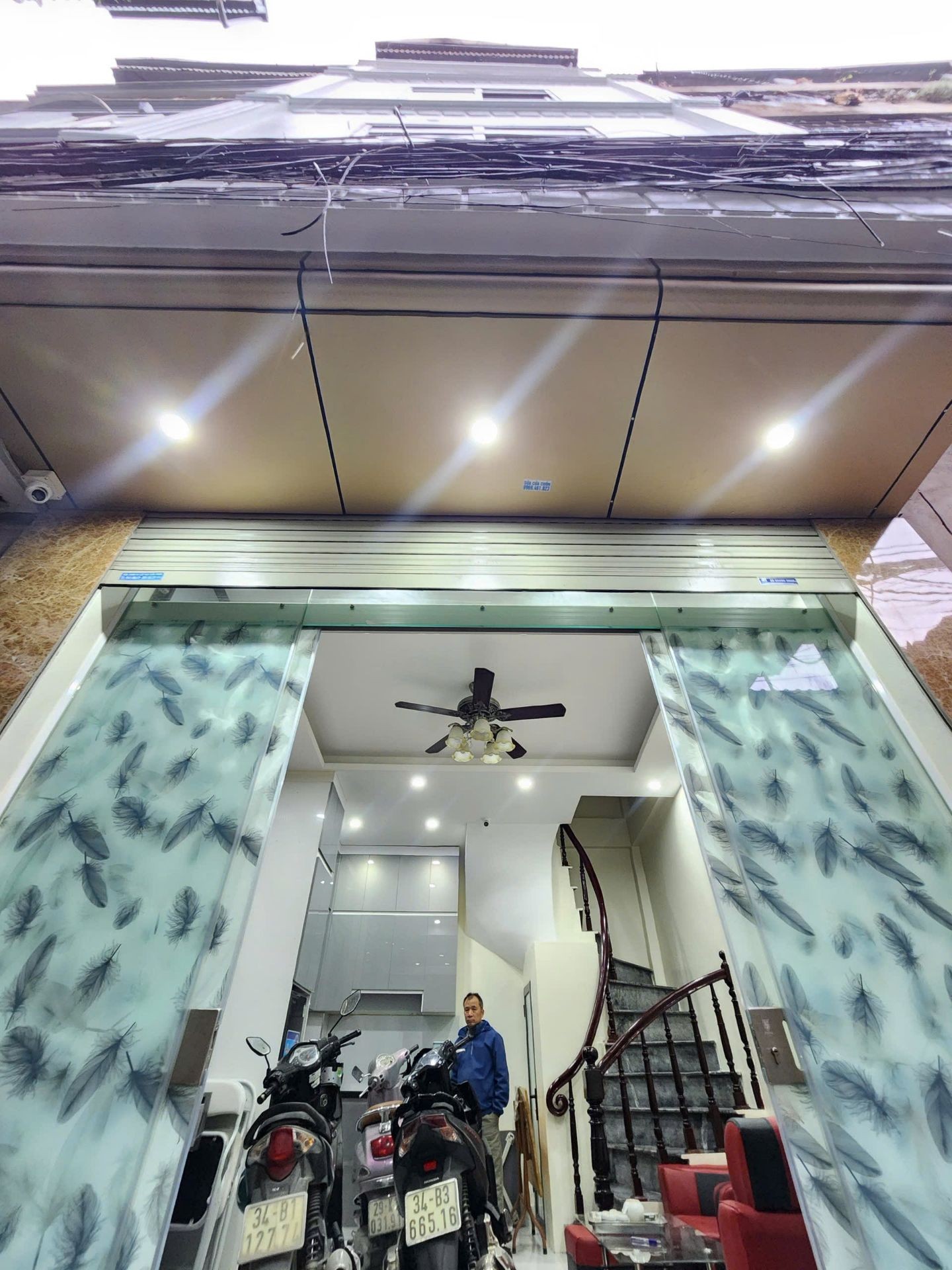 Bán nhà Nguyễn Đức Cảnh - diện tích 20m2 5 tầng - Ô tô nhỏ đỗ - giá 6,85 tỷ