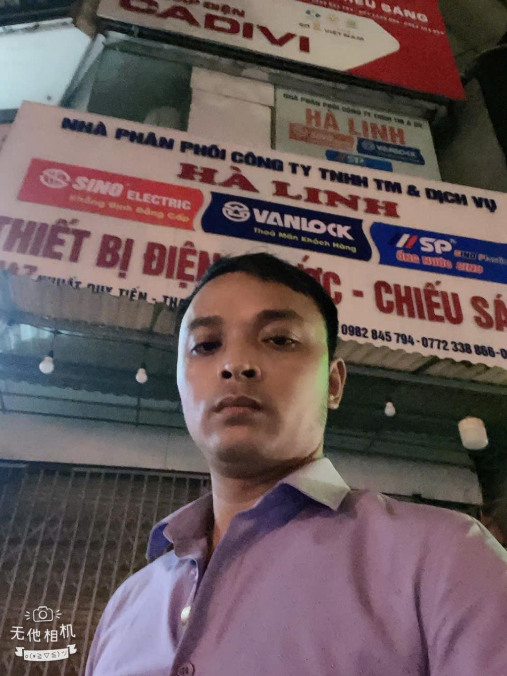 Bán nhà Khuất Duy Tiến - diện tích 69m2 2 tầng - Mặt phố - giá 50 tỷ