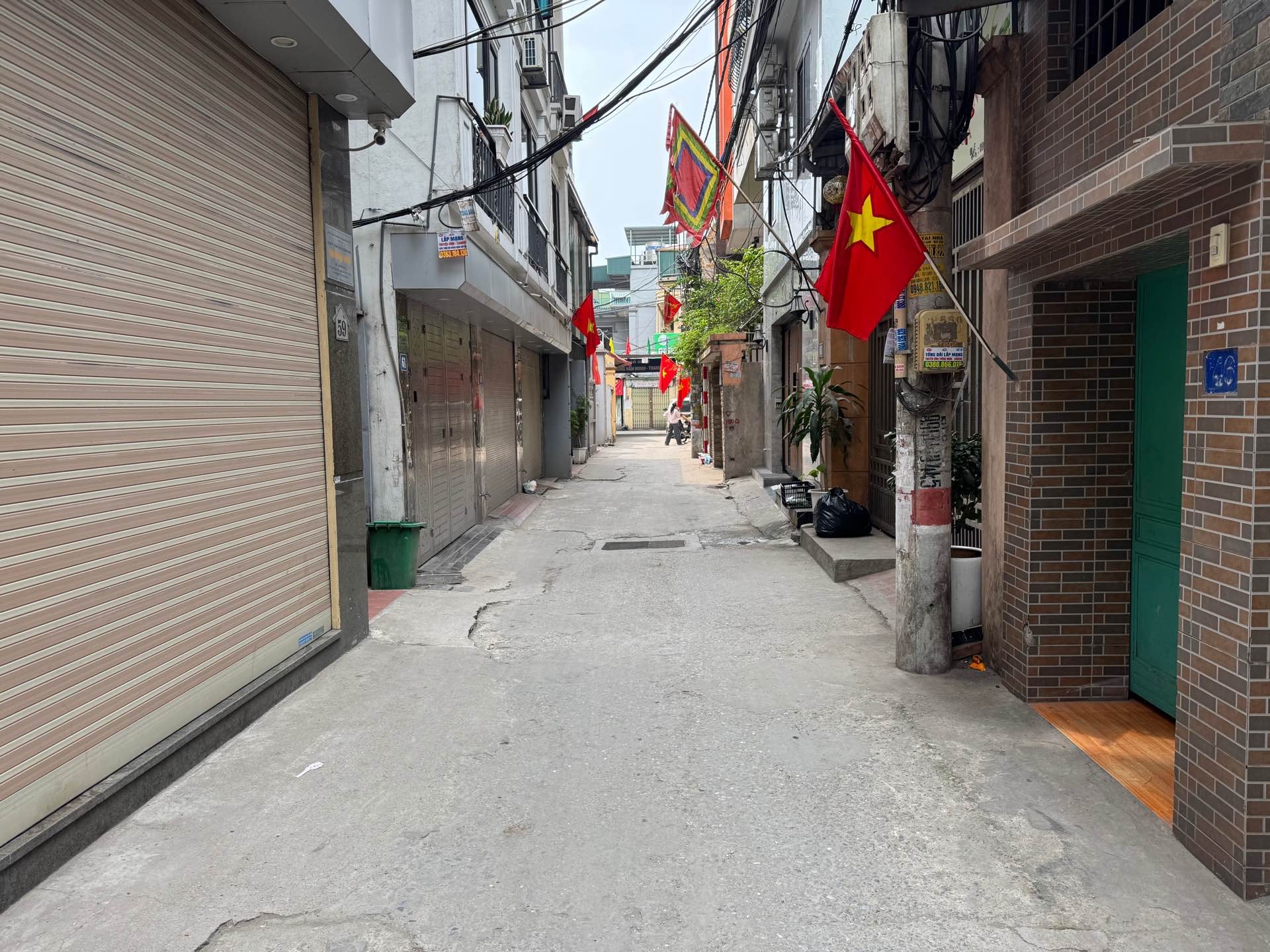 Bán nhà Tam Trinh - diện tích 30m2 2 tầng - Nhà lô góc, kinh doanh đỉnh - giá 9 tỷ
