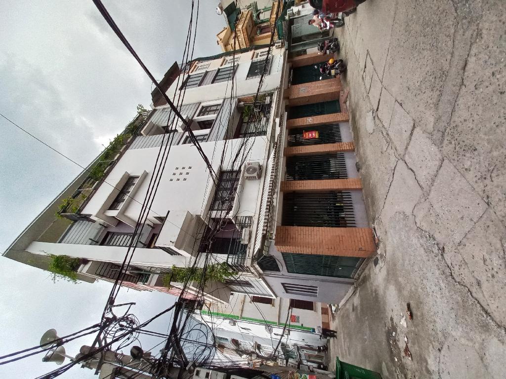 Bán nhà Bằng Liệt - diện tích 112m2 5 tầng - Lô góc 2 mặt thoáng - giá 26,5 tỷ