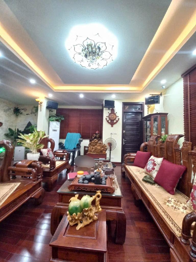 Bán nhà Bằng Liệt - diện tích 112m2 5 tầng - Lô góc 2 mặt thoáng - giá 26,5 tỷ