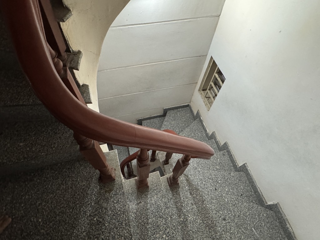 Bán nhà Giáp Nhị - diện tích 30m2 5 tầng - Mặt ngõ ba gác đỗ cửa - giá 6,7 tỷ