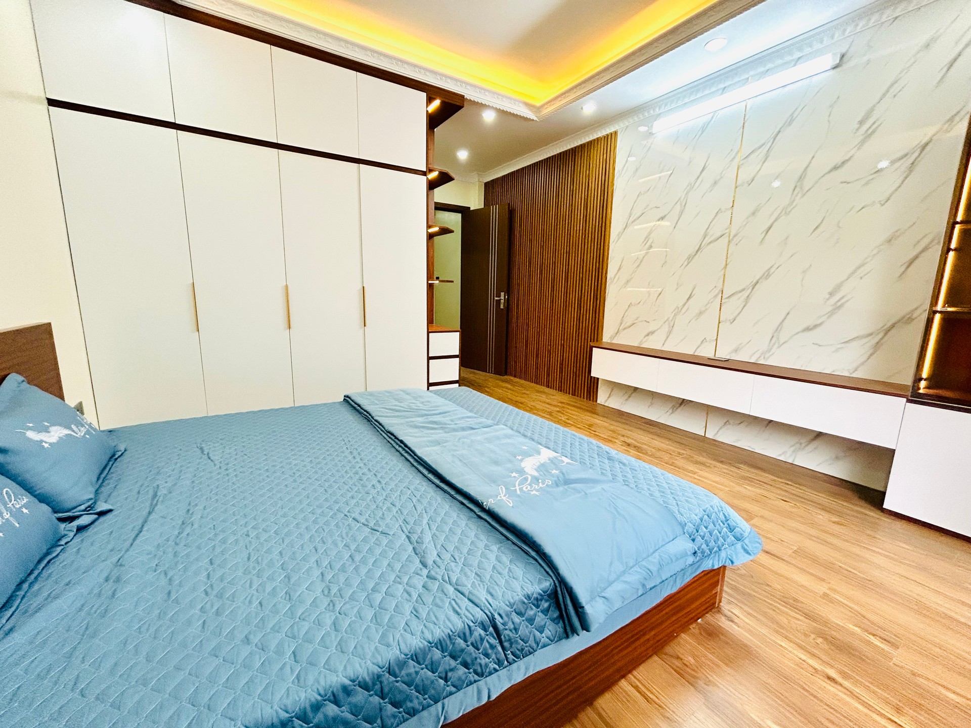 Bán nhà Thanh Đàm - diện tích 60m2 5 tầng - Ô tô - giá 16,3 tỷ