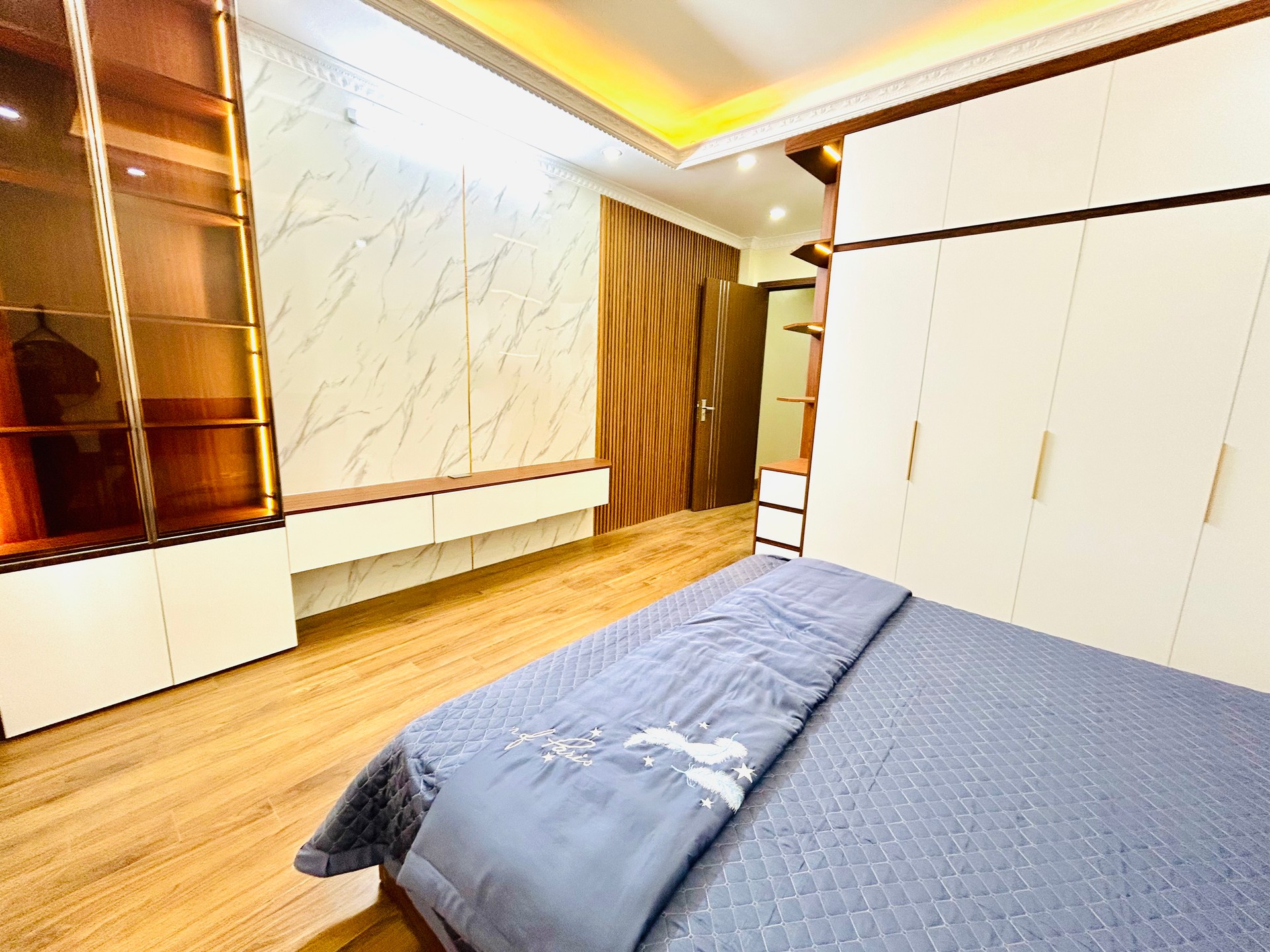 Bán nhà Thanh Đàm - diện tích 60m2 5 tầng - Ô tô - giá 16,3 tỷ