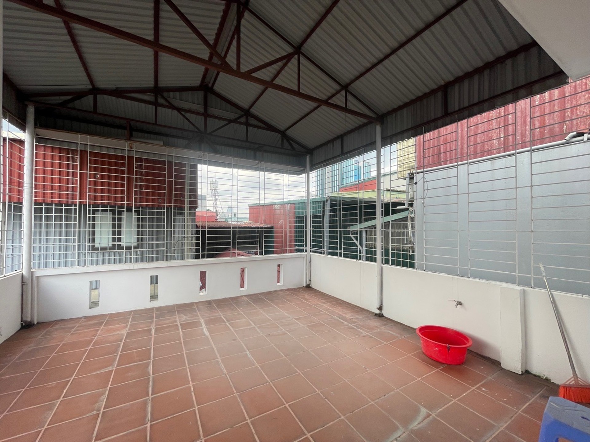 Bán nhà Hai Bà Trưng - diện tích 41m2 5 tầng - Lô góc 3 thoáng - giá 10,4 tỷ