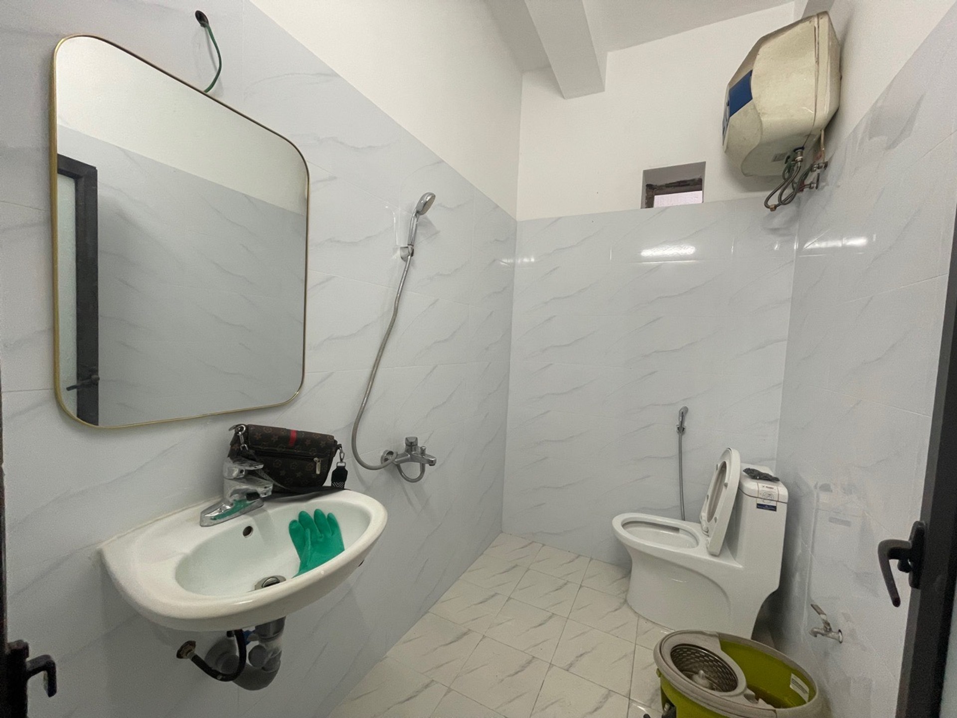 Bán nhà Hai Bà Trưng - diện tích 41m2 5 tầng - Lô góc 3 thoáng - giá 10,4 tỷ