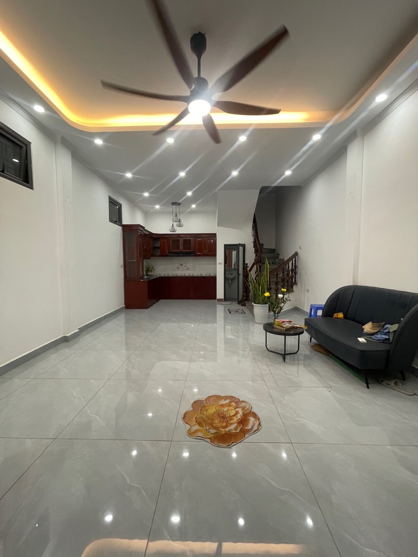 Bán nhà Hai Bà Trưng - diện tích 41m2 5 tầng - Lô góc 3 thoáng - giá 10,4 tỷ