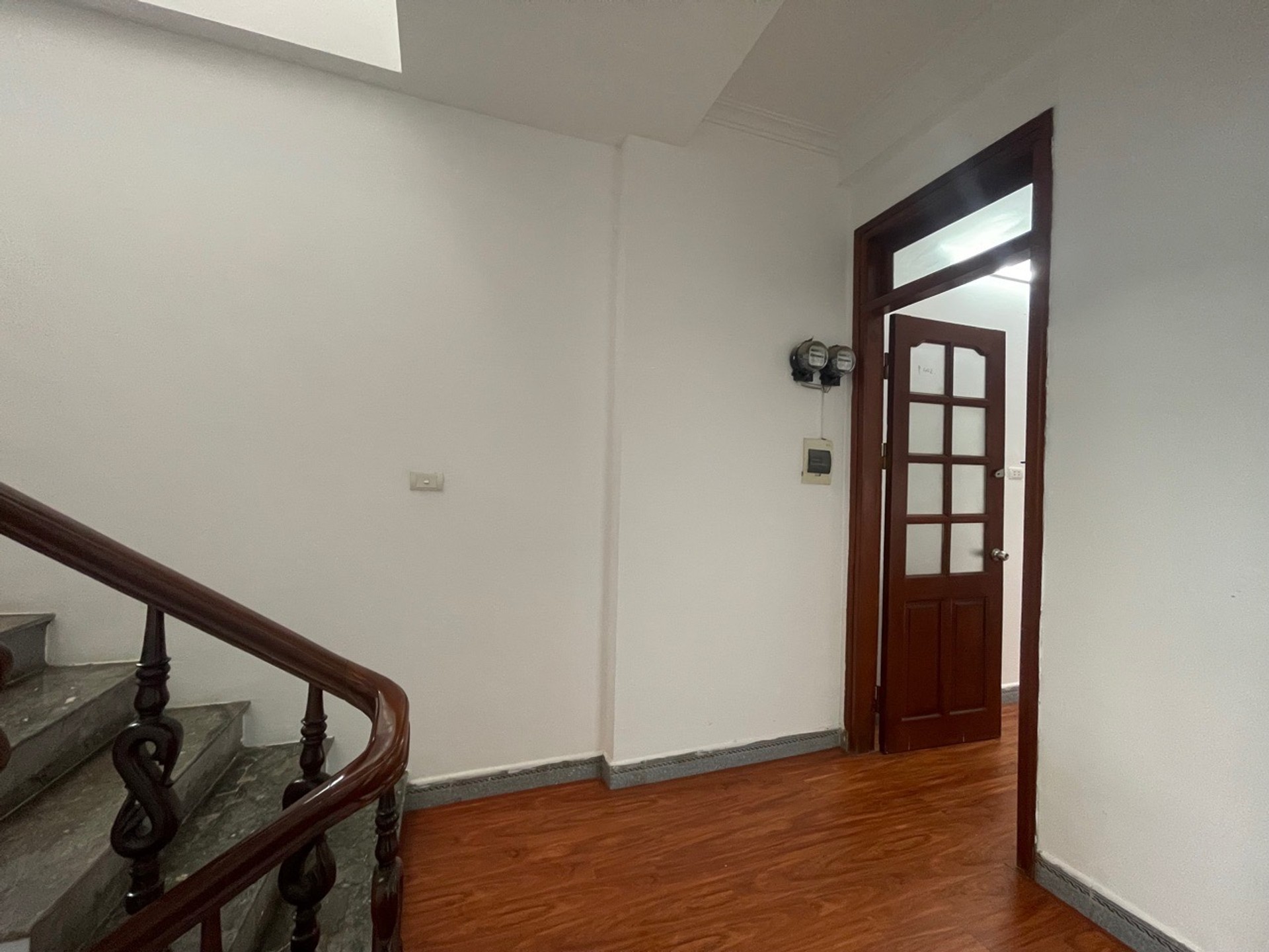 Bán nhà Hai Bà Trưng - diện tích 41m2 5 tầng - Lô góc 3 thoáng - giá 10,4 tỷ