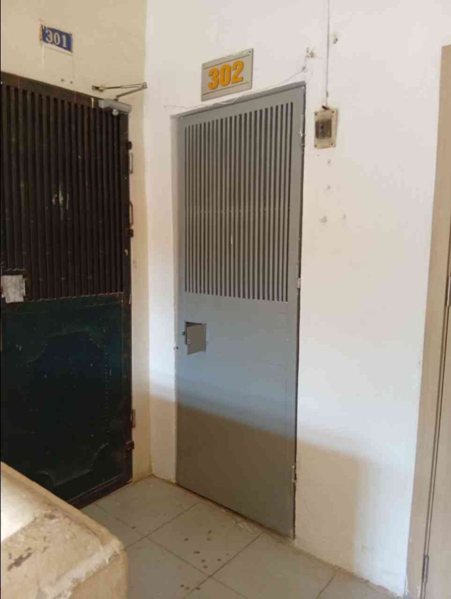 Bán nhà Tân Mai - diện tích 24m2 3 tầng - Sổ riêng - giá 2,7 tỷ