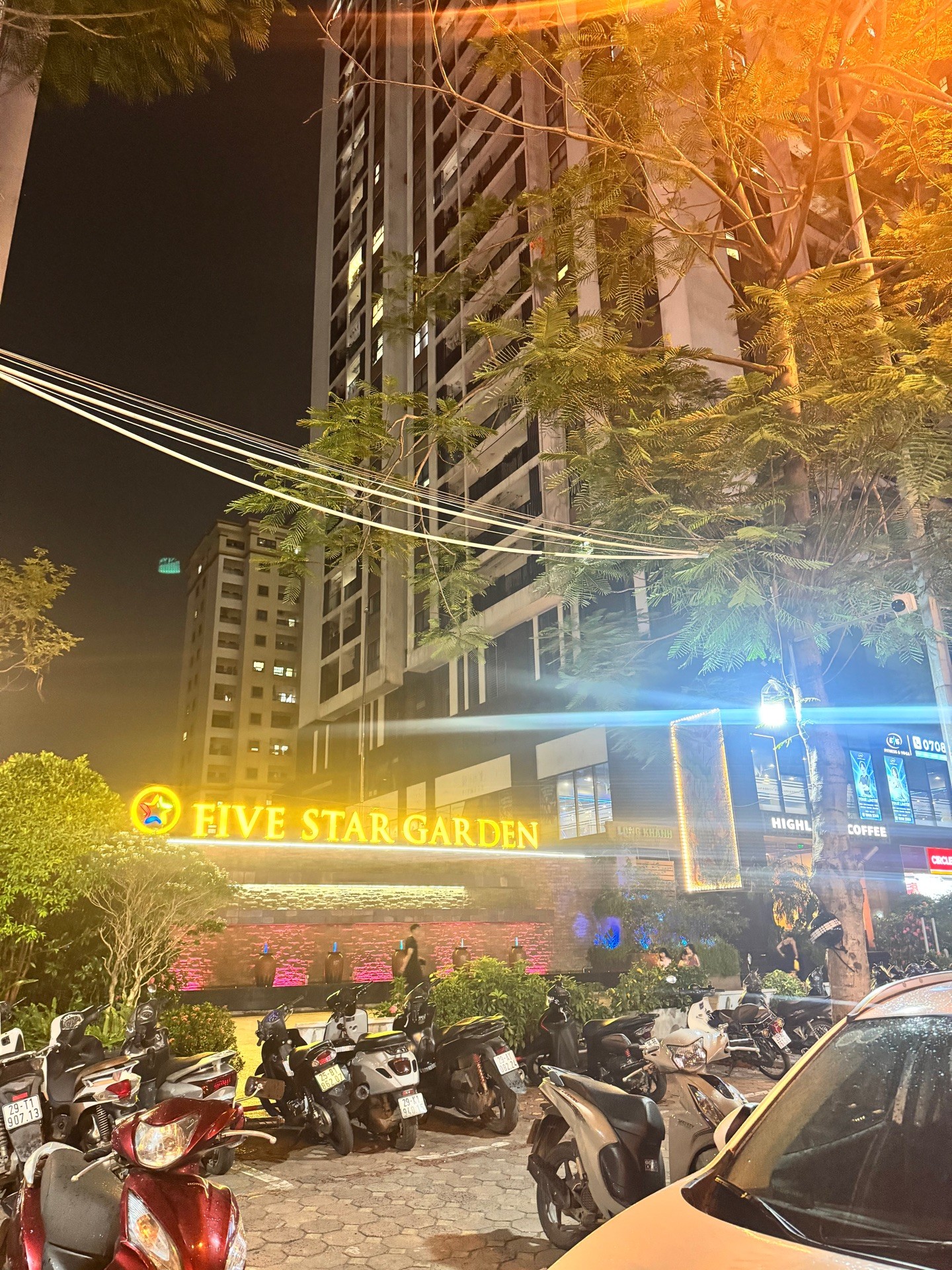 Bán nhà Khương Đình - diện tích 77m2 1204 tầng - Dân trí cao - giá 7,7 tỷ