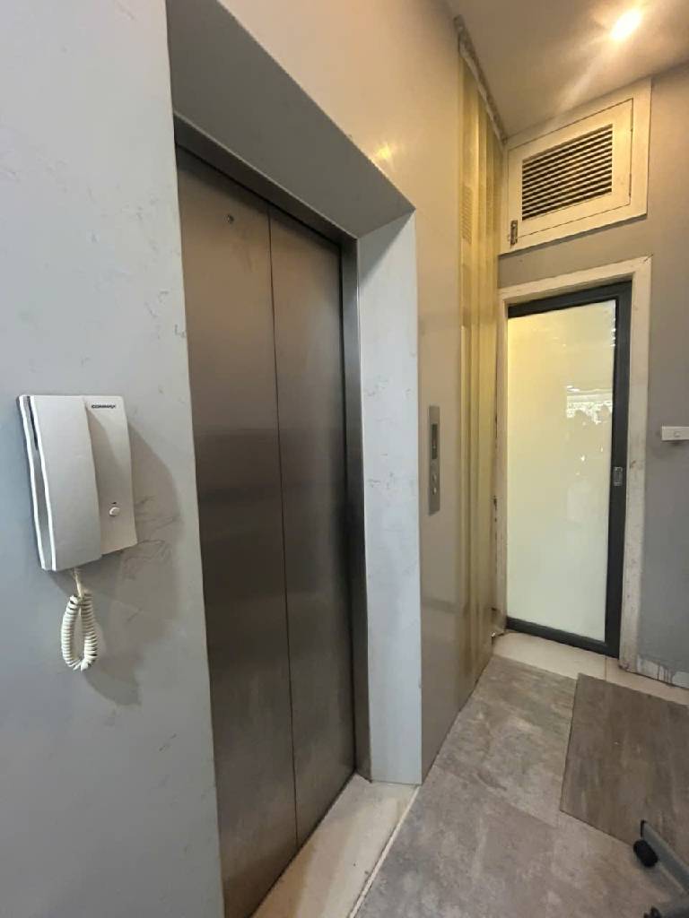 Bán nhà Mai Anh Tuấn - diện tích 70m2 9 tầng - Cực hiếm - giá 80 tỷ