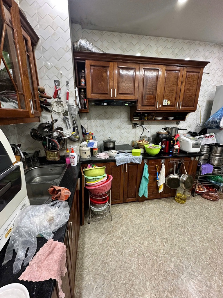 Bán nhà Thanh Nhàn - diện tích 38m2 7 tầng - Mặt phố kinh doanh sầm uất - giá 25,5 tỷ