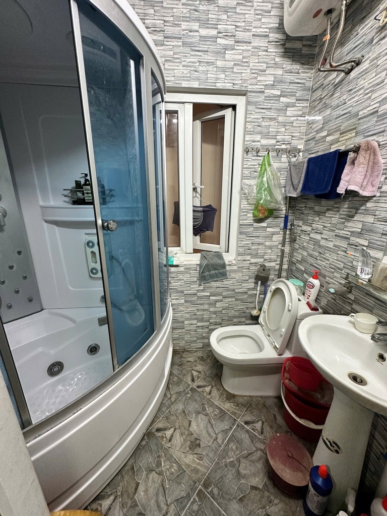 Bán nhà Thanh Nhàn - diện tích 38m2 7 tầng - Mặt phố kinh doanh sầm uất - giá 25,5 tỷ