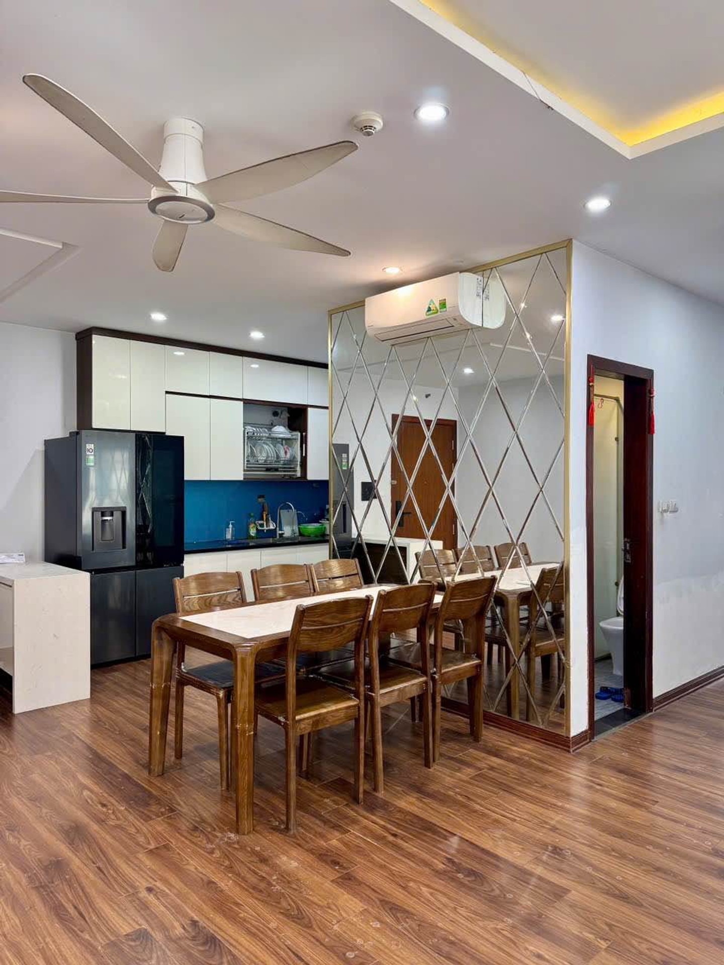 Bán nhà Đại Từ - diện tích 103m2 1 tầng - Căn hộ cao cấp - giá 10 tỷ