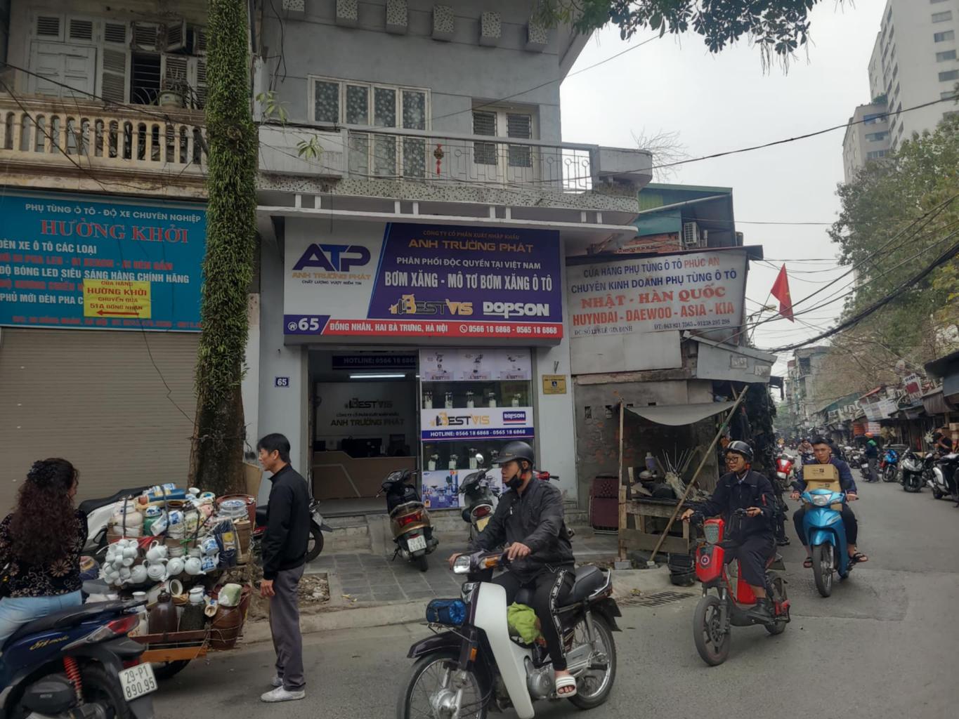 Bán nhà Đồng Nhân - diện tích 79m2 3 tầng - vị trí gần ngã tư, kinh doanh sầm uất - giá 32 tỷ