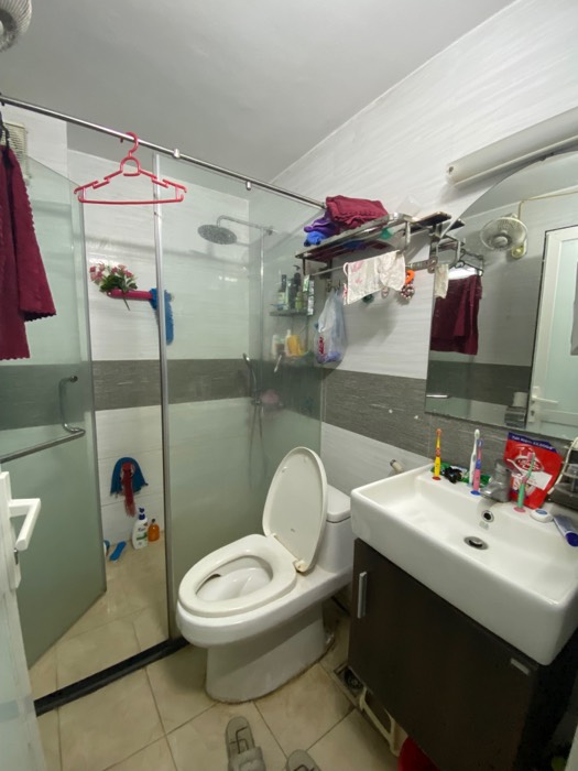 Bán nhà Chùa Bộc - diện tích 42m2 7 tầng - Nhà mặt phố kinh doanh quần áo sầm uất - giá 35 tỷ