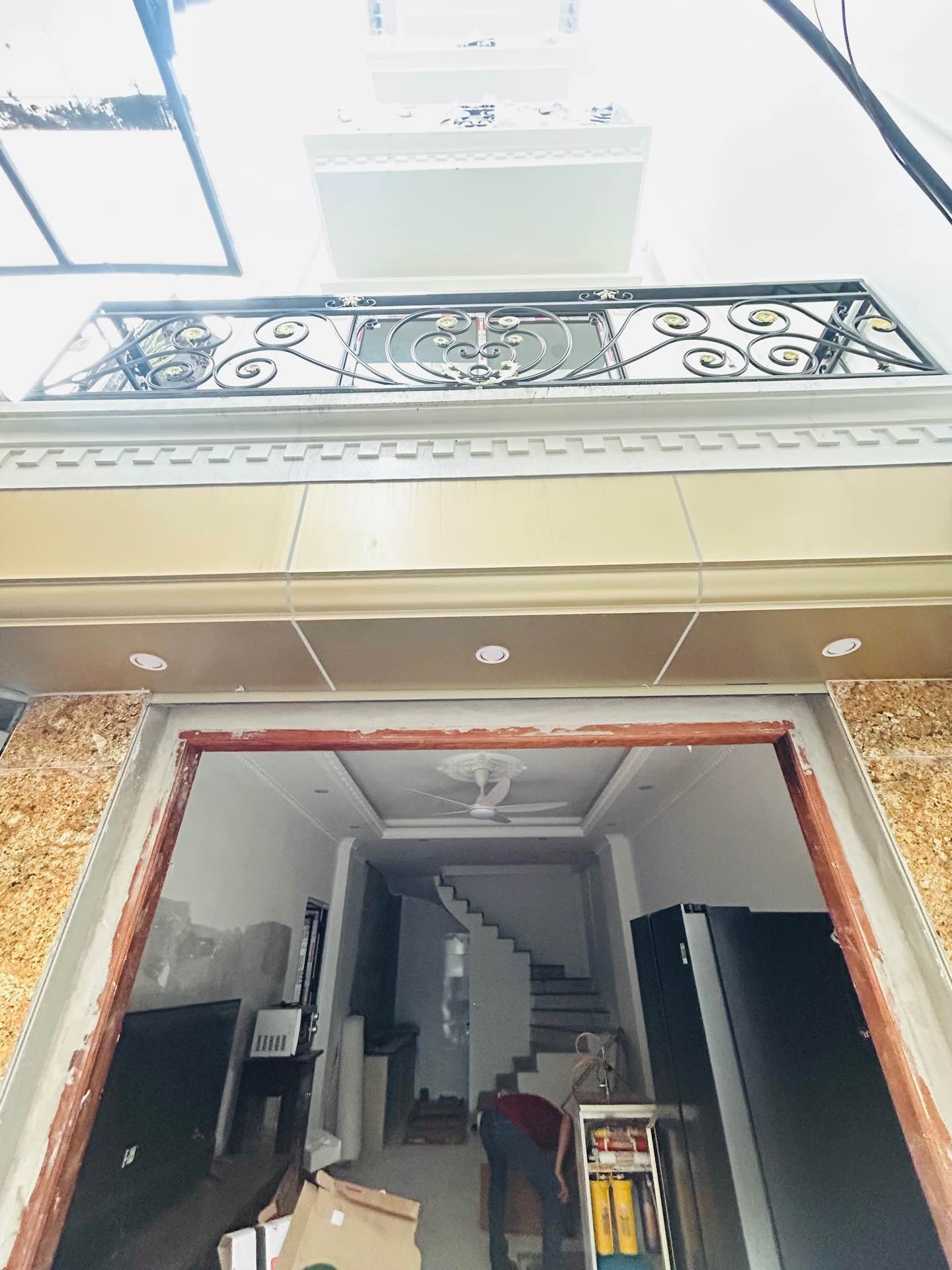 Bán nhà Nguyễn Khoái - diện tích 45m2 5 tầng - Gần ô tô - giá 6,8 tỷ
