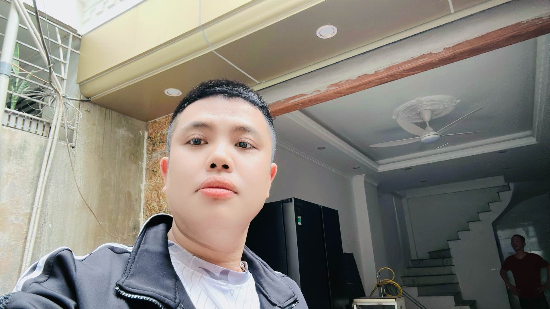 Bán nhà Nguyễn Khoái - diện tích 45m2 5 tầng - Gần ô tô - giá 6,8 tỷ