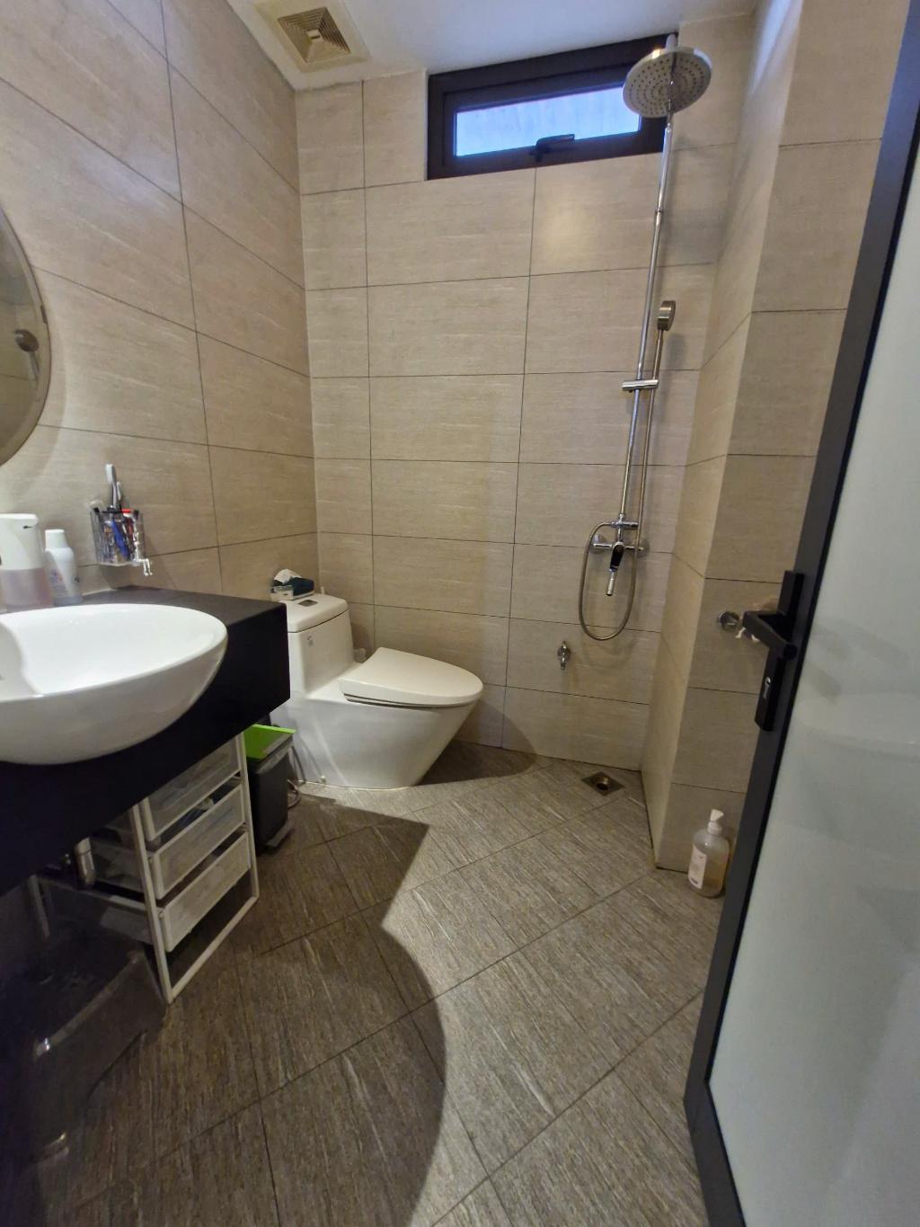 Bán nhà Lê Duẩn - diện tích 13m2 4 tầng - Mặt phố kinh doanh - giá 8,8 tỷ