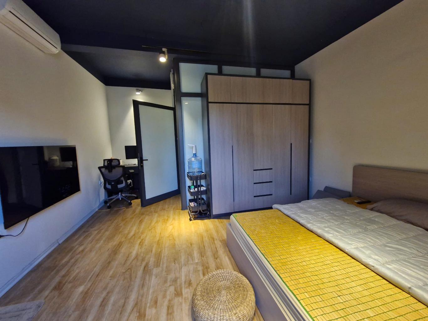 Bán nhà Lê Duẩn - diện tích 13m2 4 tầng - Mặt phố kinh doanh - giá 8,8 tỷ
