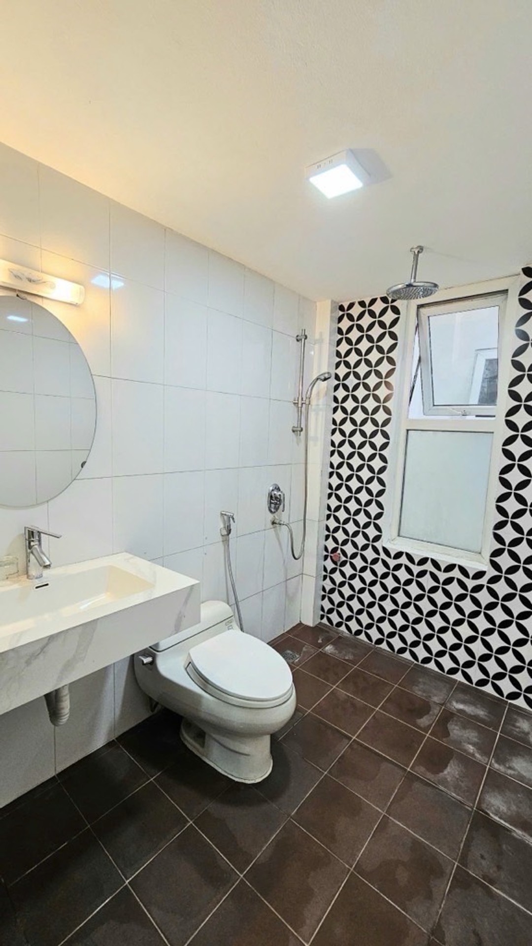 Bán nhà Hoàng Mai - diện tích 50m2 4 tầng - Nhà đẹp hiếm có - giá 11,6 tỷ