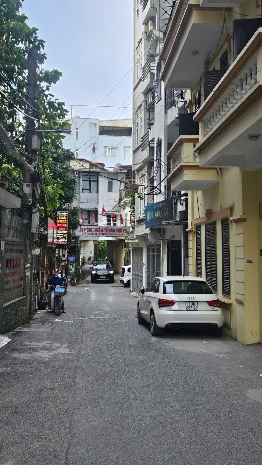 Bán nhà Đê La Thành - diện tích 27m2 1 tầng - Ngõ ô tô tránh - giá 4,35 tỷ