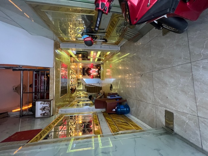 Bán nhà Lạc Nghiệp - diện tích 32m2 5 tầng - Ô Tô TRÁNH - KINH DOANH ĐỈNH - giá 15 tỷ