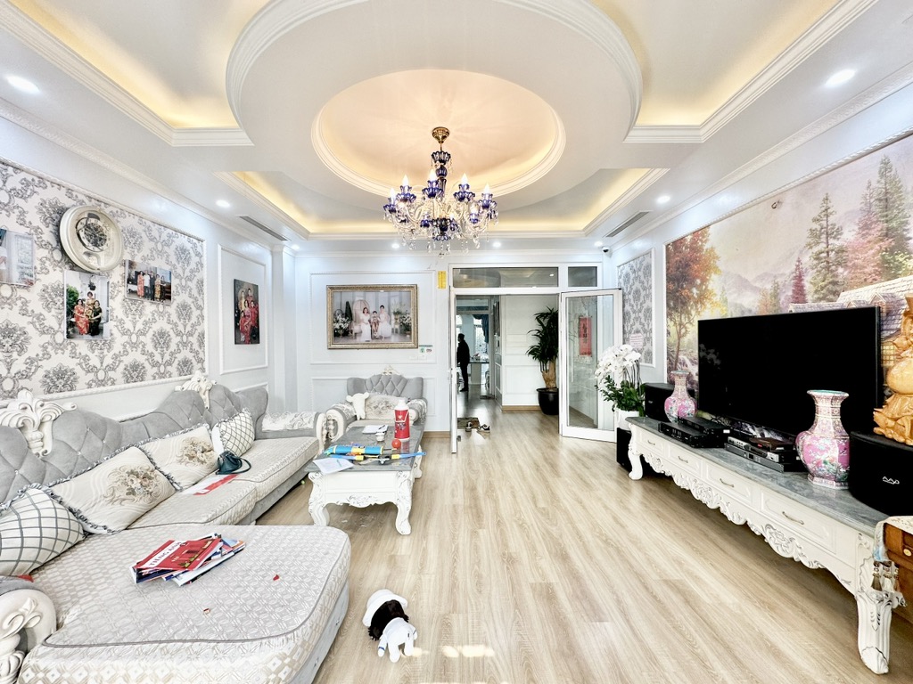 Bán nhà Ngõ 3 ô tô tránh - diện tích 108m2 6 tầng - Thoáng trước, sau - giá 38 tỷ