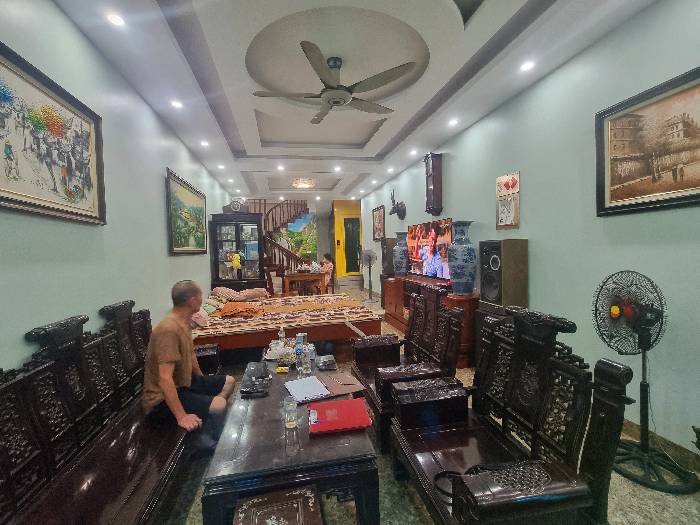 Bán nhà Lương Yên - diện tích 78m2 5 tầng - Ô tô - giá 32 tỷ