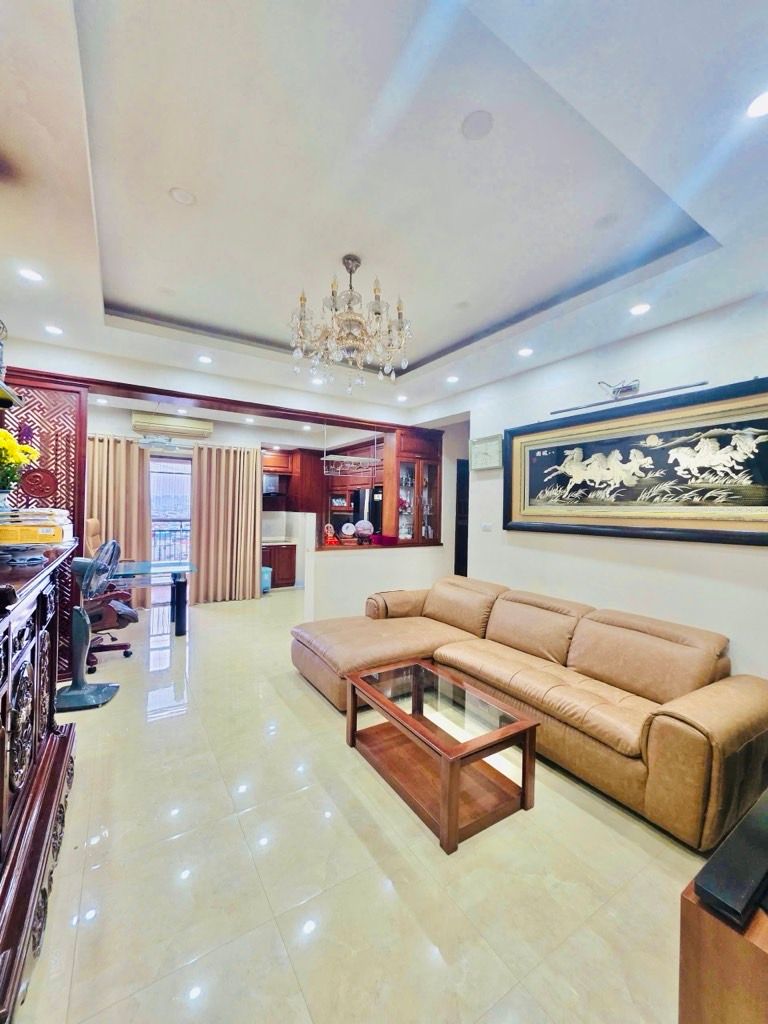 Bán nhà Chung cư - diện tích 90m2 1 tầng - Căn hộ thoáng mát - giá 7,1 tỷ