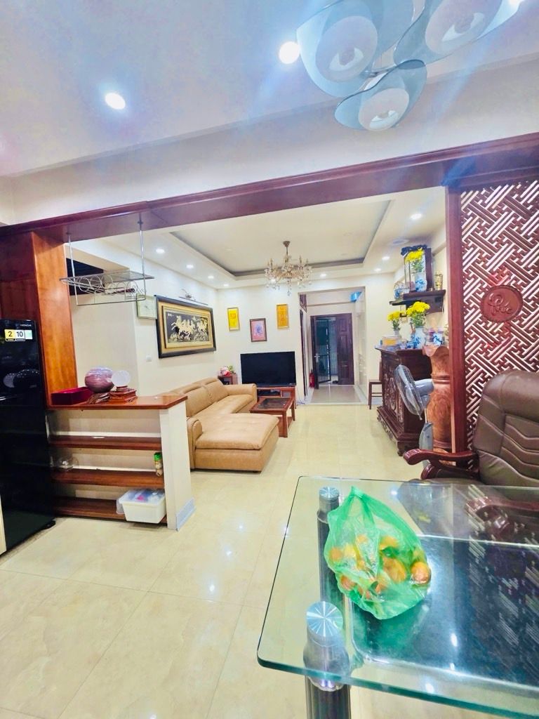 Bán nhà Chung cư - diện tích 90m2 1 tầng - Căn hộ thoáng mát - giá 7,1 tỷ