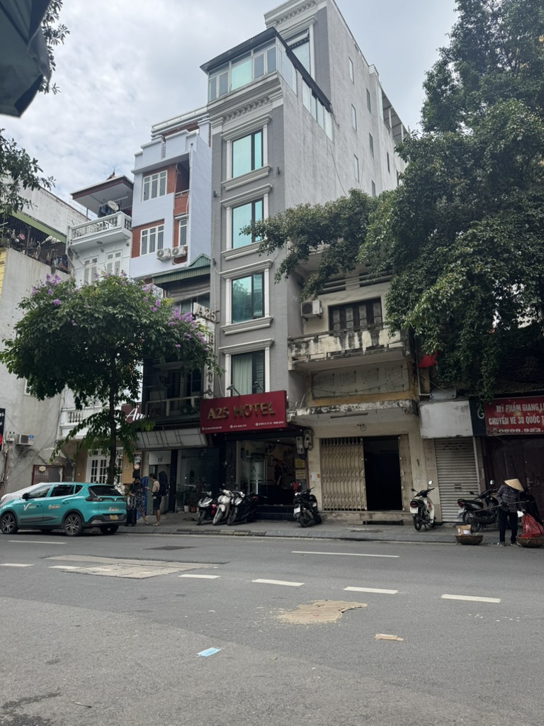 Bán nhà Nguyễn Khuyến - diện tích 139m2 8 tầng - Tòa nhà hotel đẳng cấp 3 sao - giá 85 tỷ
