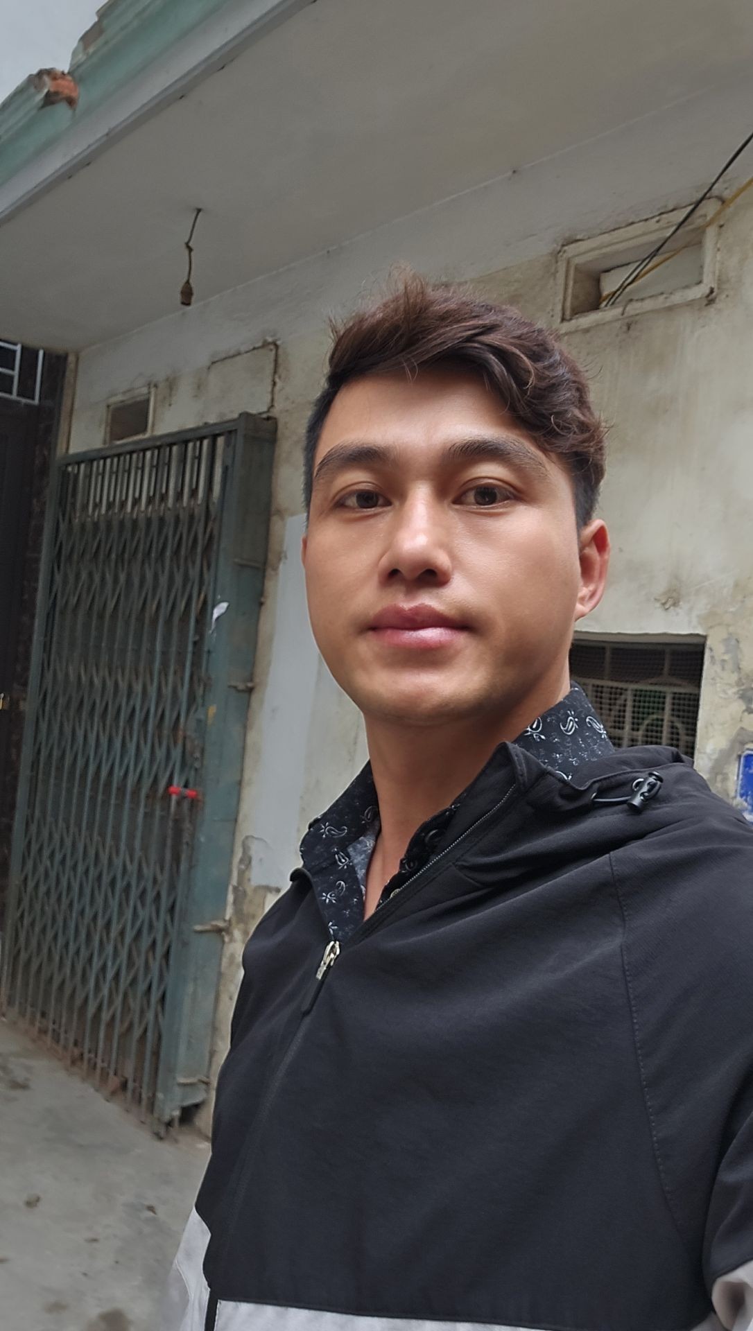 Bán nhà Hoàng Mai - diện tích 34m2 5 tầng - Lô góc - giá 8 tỷ