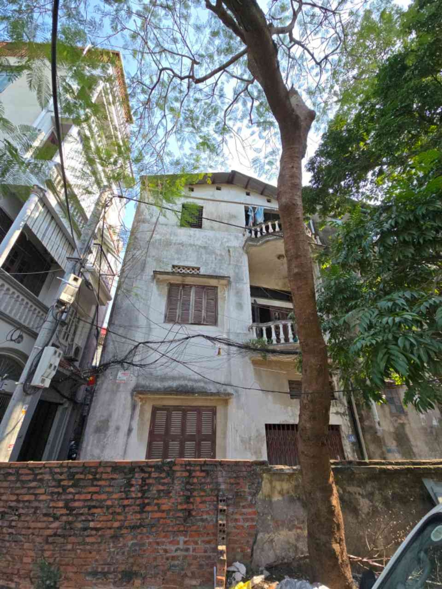 Bán nhà Tam Trinh - diện tích 47m2 3 tầng - ô tô đỗ cửa - giá 11,6 tỷ