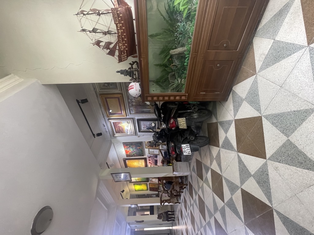 Bán nhà Giảng Võ - diện tích 360m2 6 tầng - Mảnh đất vàng trung tâm - giá 98 tỷ