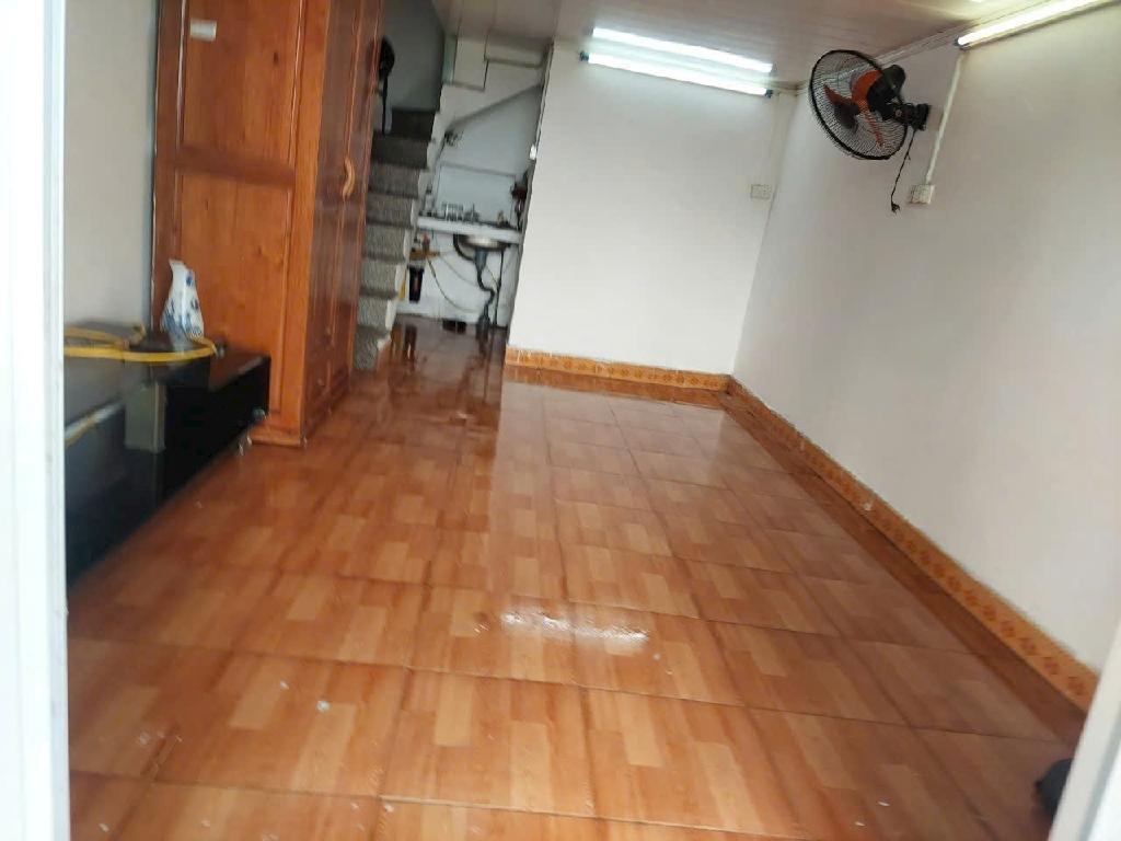 Bán nhà Tổ 16 KCN Vĩnh Hưng - diện tích 58m2 1 tầng - Sát KCN Vĩnh Hưng - giá 2,48 tỷ