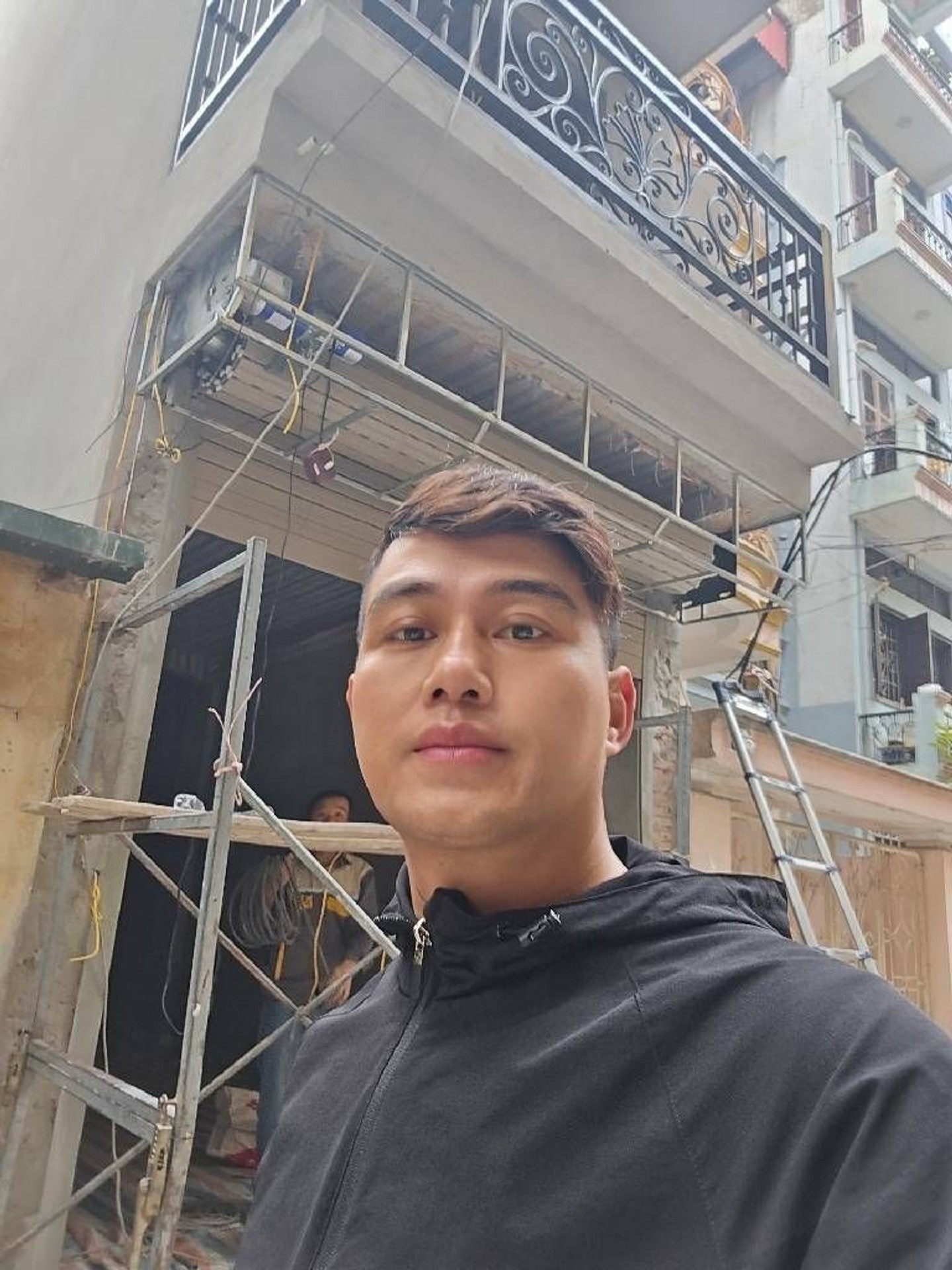 Bán nhà Đại La - diện tích 46m2 5 tầng - Ô tô qua nhà - giá 12,5 tỷ