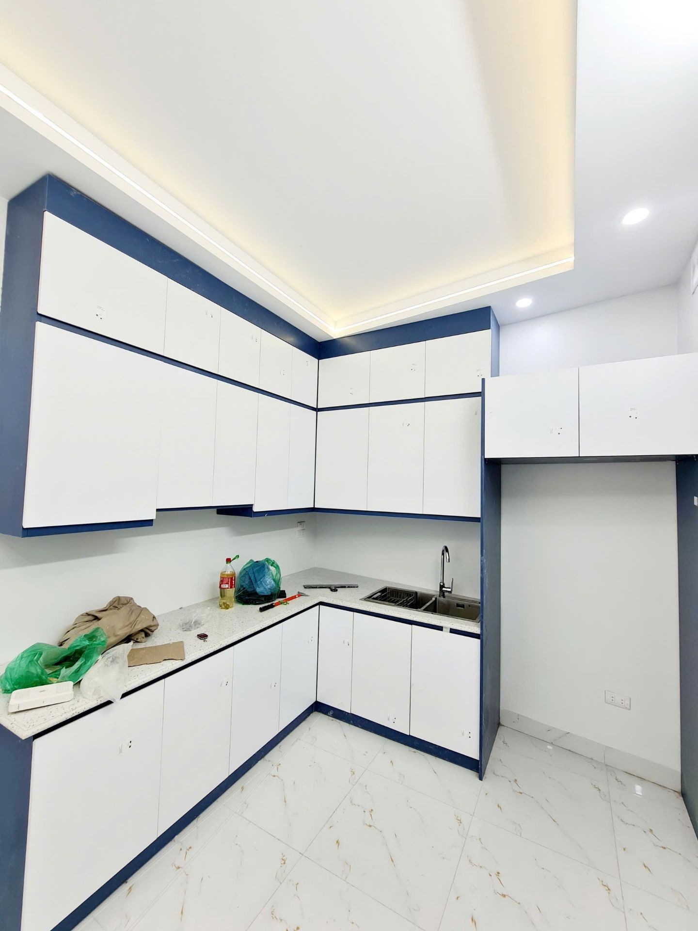 Bán nhà Đại La - diện tích 46m2 5 tầng - Ô tô qua nhà - giá 12,5 tỷ