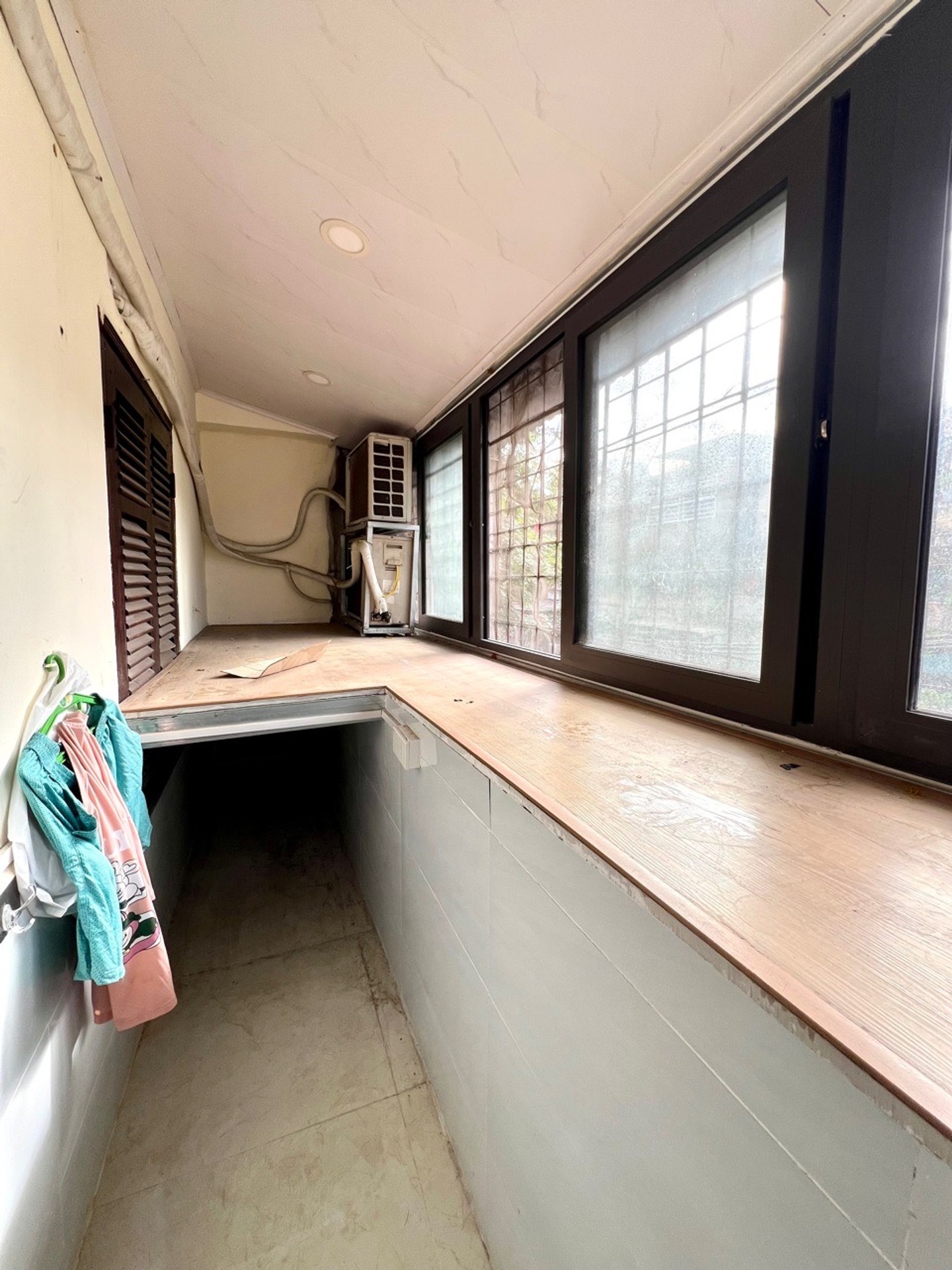Bán nhà Tạ Quang Bửu - diện tích 90m2 4 tầng - Ô tô đỗ chân cầu thang - giá 4,75 tỷ