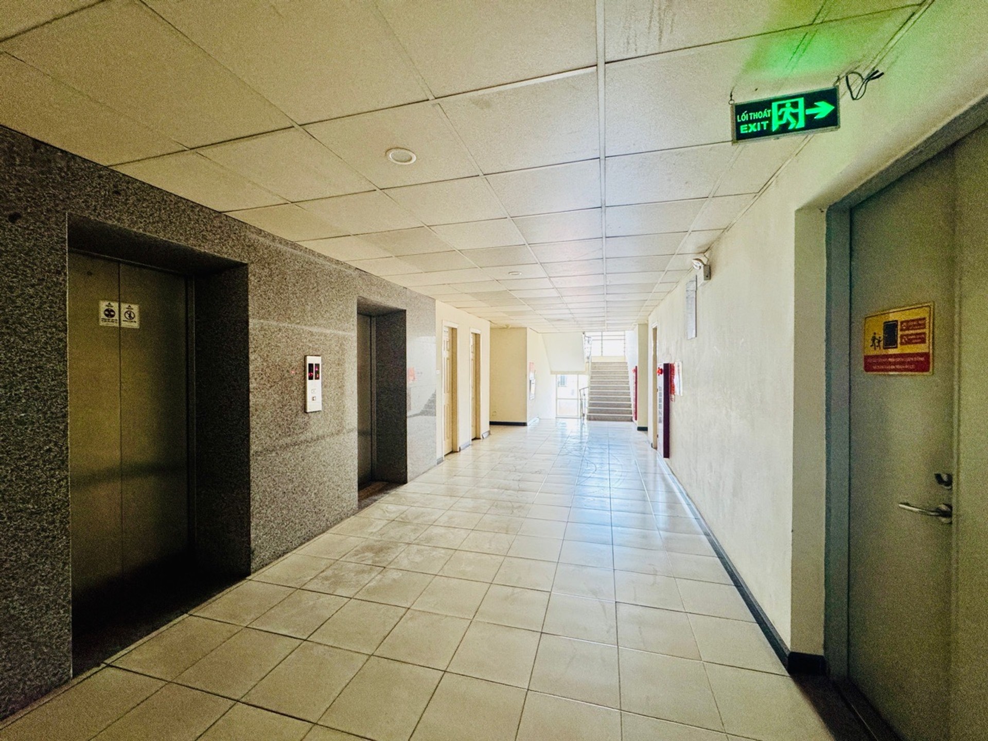 Bán nhà Nguyễn Đức Cảnh - diện tích 86m2 7 tầng - Nhà đẹp về ở ngay - giá 6,05 tỷ