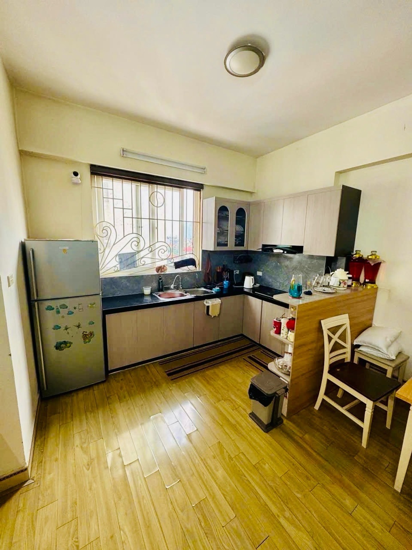 Bán nhà Nguyễn Đức Cảnh - diện tích 86m2 7 tầng - Nhà đẹp về ở ngay - giá 6,05 tỷ