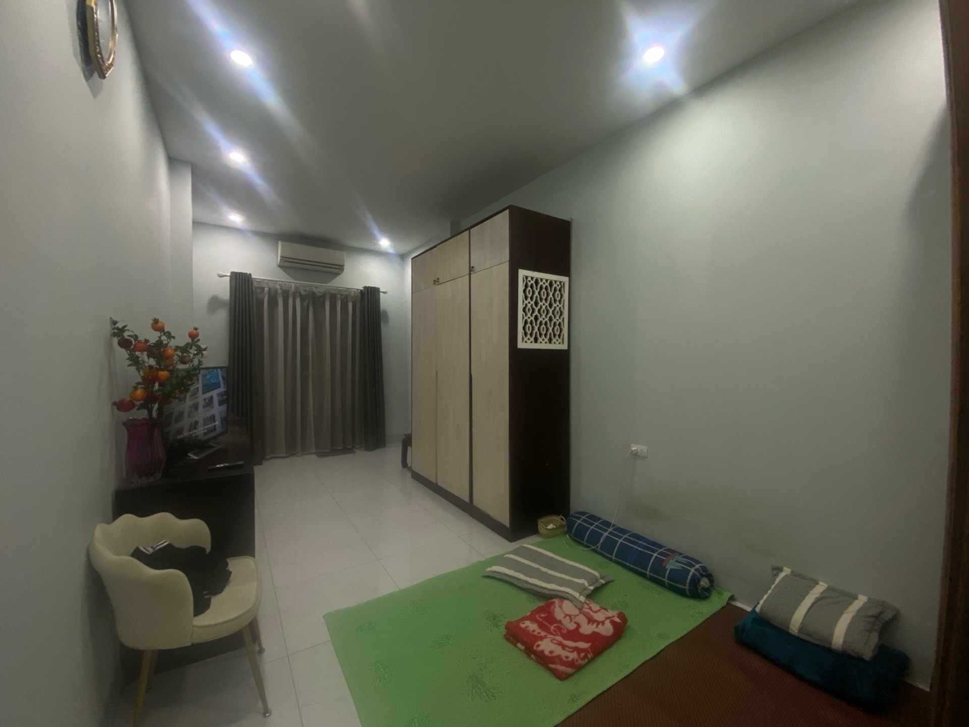 Bán nhà Nguyễn Khoái - diện tích 29m2 4 tầng - Nhà gần phố, ngõ nông thoáng - giá 6,6 tỷ