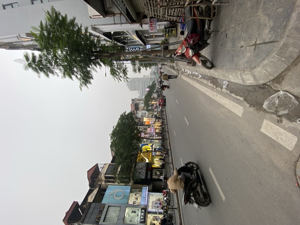 Bán nhà Chùa Bộc - diện tích 54.2m2 2 tầng - Lô góc 2 mặt thoáng - giá 28,9 tỷ