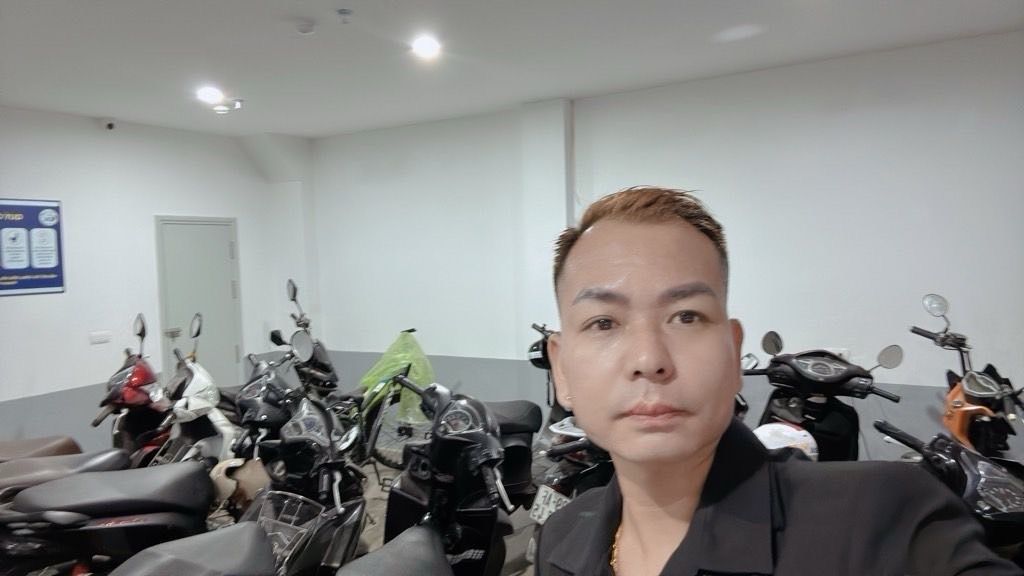 Bán nhà Quan Nhân - diện tích 123m2 6 tầng - Ô tô tránh - giá 15,3 tỷ