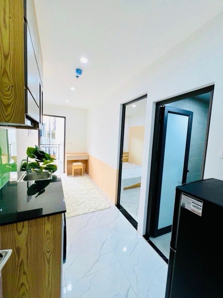 Bán nhà Quan Nhân - diện tích 123m2 6 tầng - Ô tô tránh - giá 15,3 tỷ