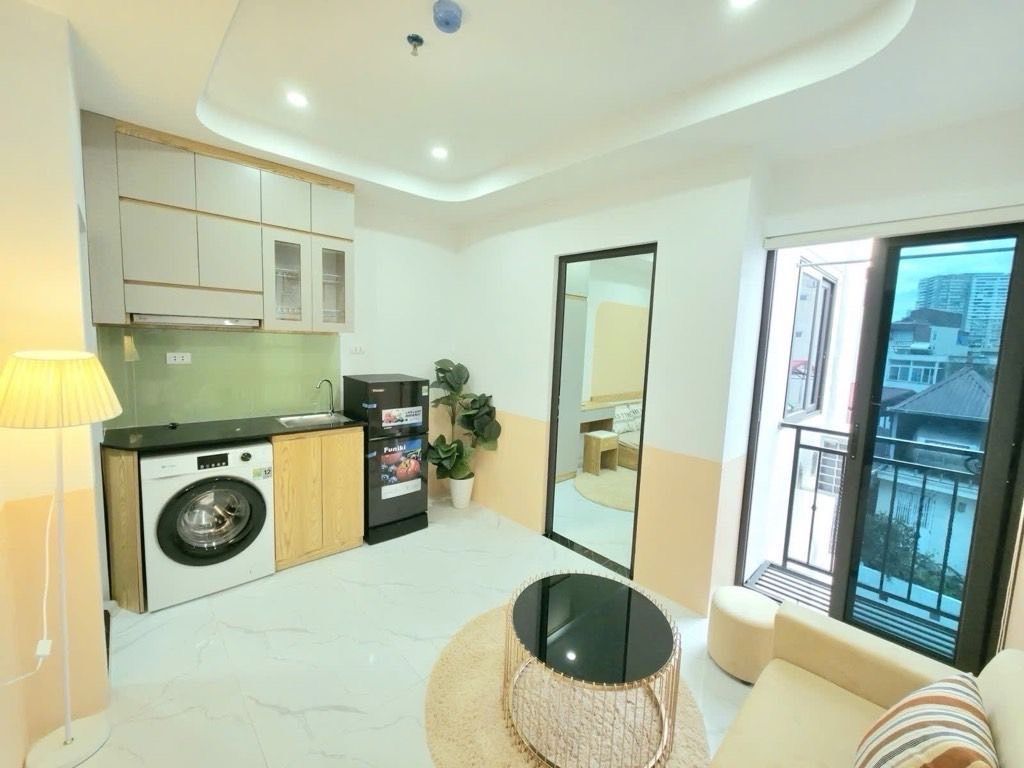 Bán nhà Quan Nhân - diện tích 123m2 6 tầng - Ô tô tránh - giá 15,3 tỷ