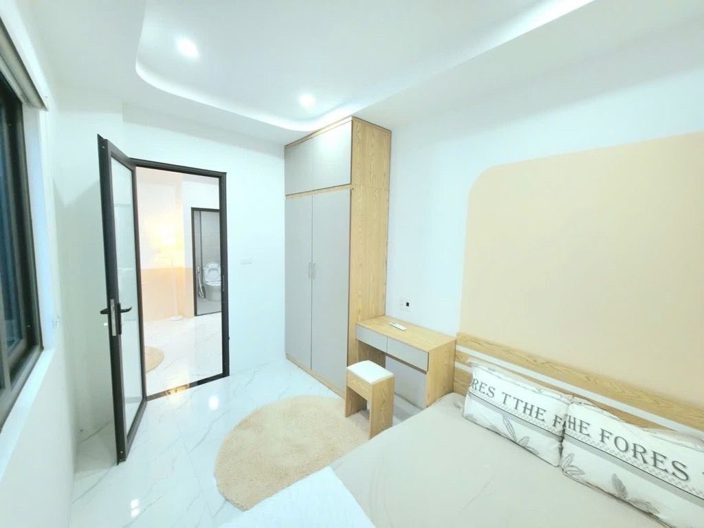 Bán nhà Quan Nhân - diện tích 123m2 6 tầng - Ô tô tránh - giá 15,3 tỷ