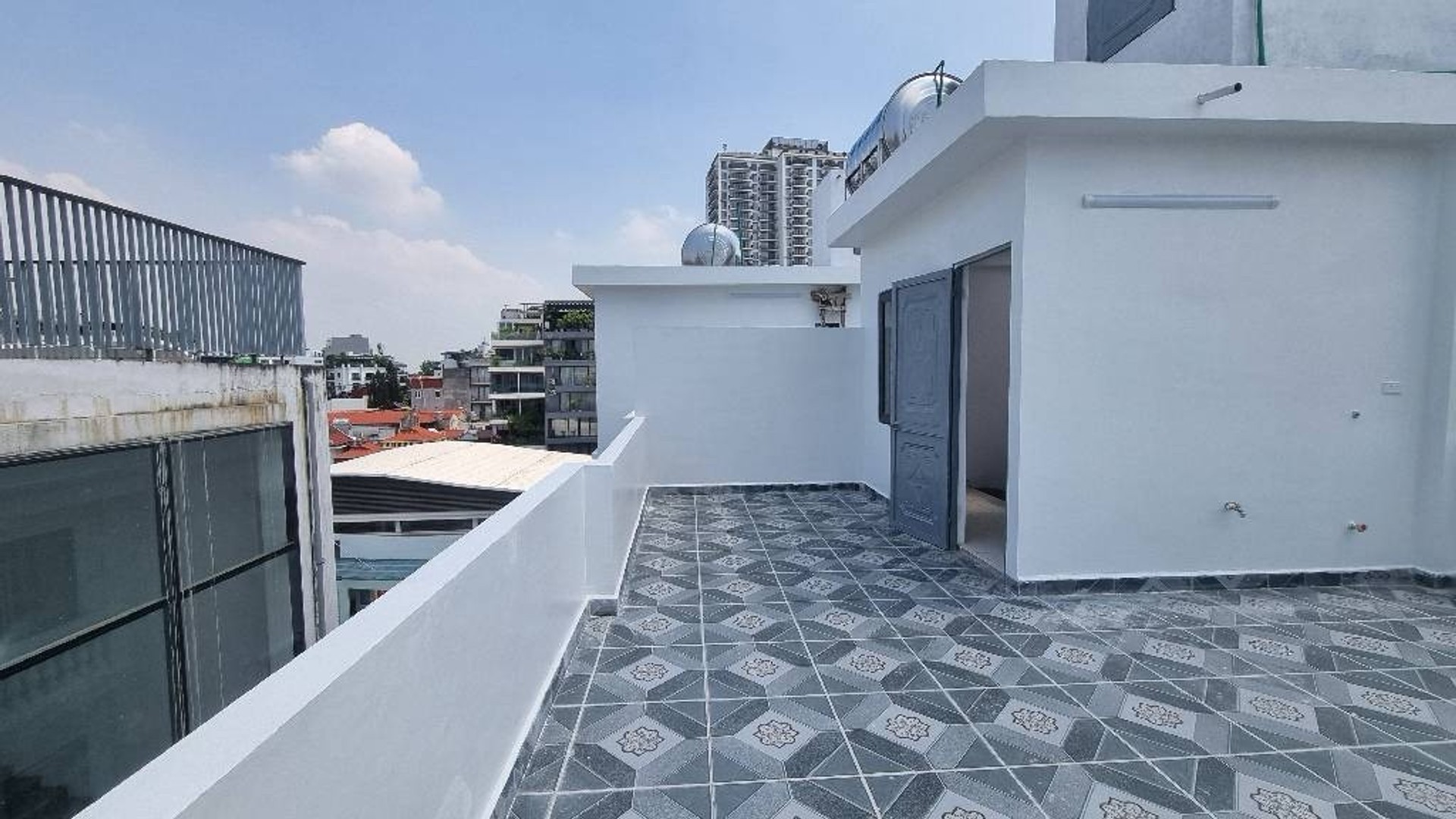 Bán nhà Thái Thịnh - diện tích 32m2 6 tầng - Nhà đẹp hiếm có - giá 9,5 tỷ