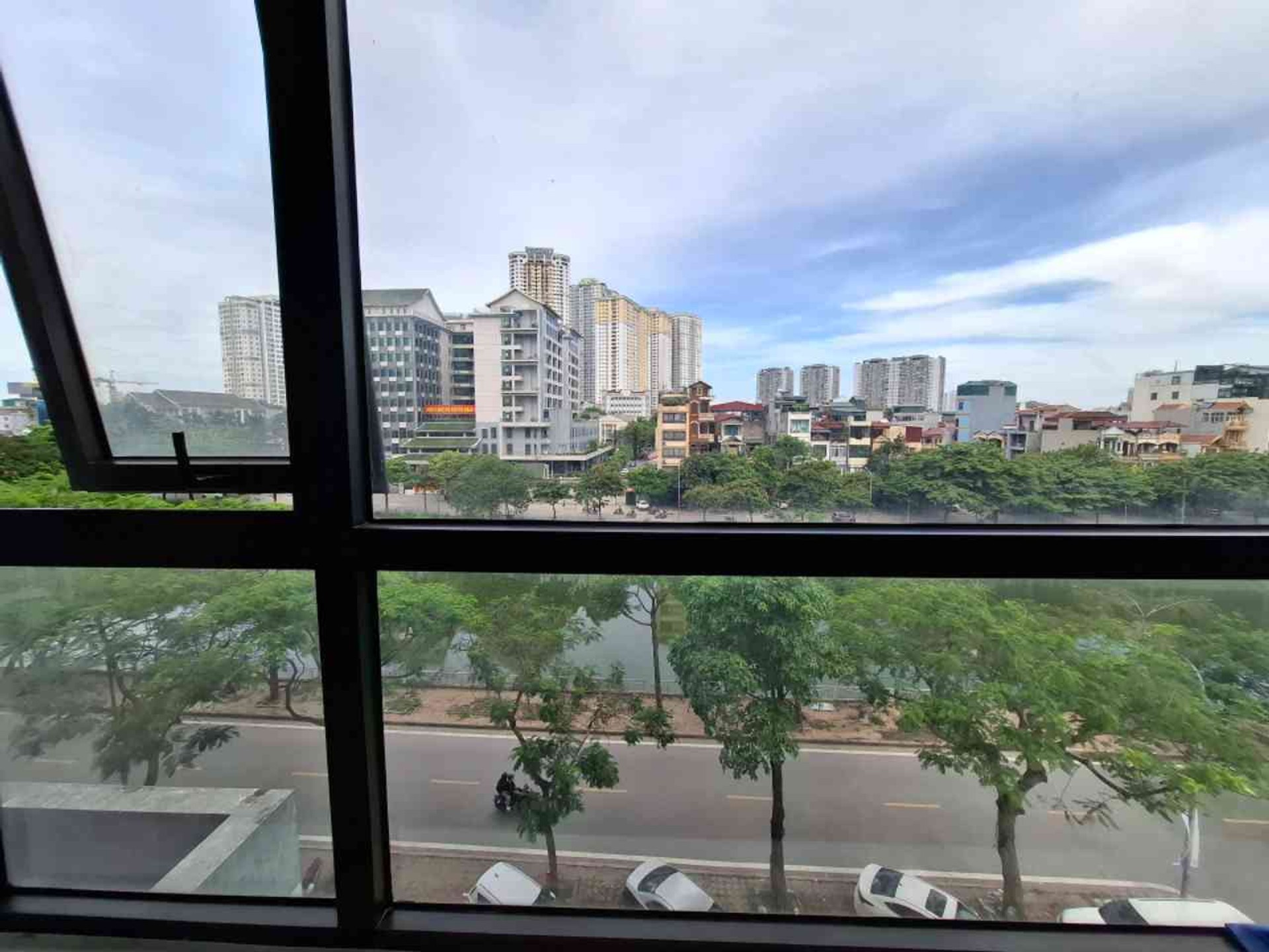Bán nhà Trần Hòa - diện tích 107m2 1 tầng - Nhà lô góc 2 ban công - giá 7,5 tỷ